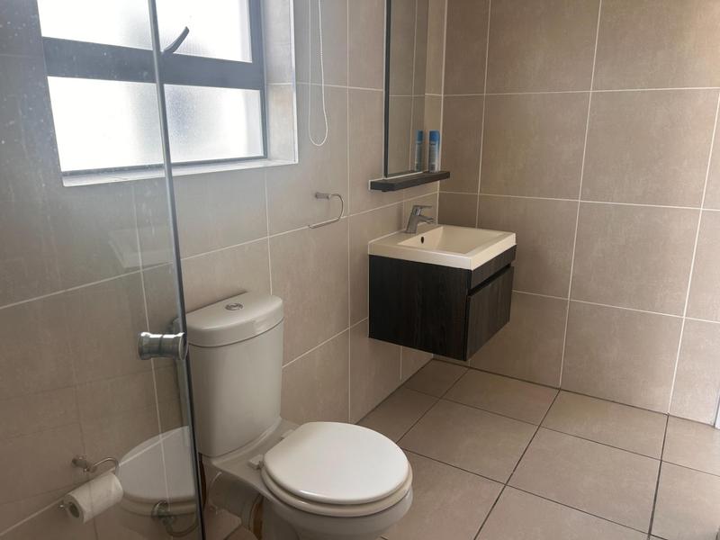 To Let 1 Bedroom Property for Rent in Sandown Western Cape